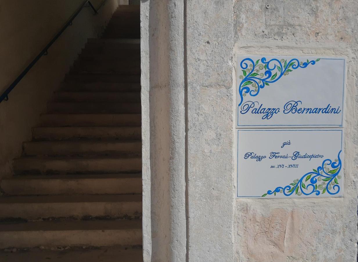 Palazzo Bernardini B & B Matera Ngoại thất bức ảnh