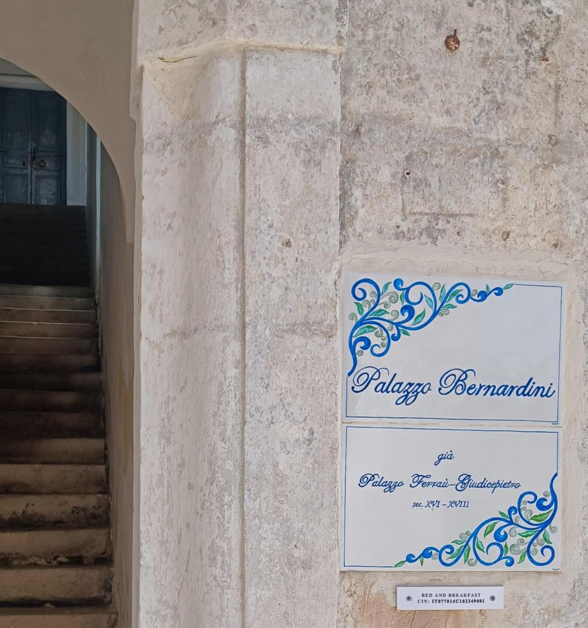 Palazzo Bernardini B & B Matera Ngoại thất bức ảnh